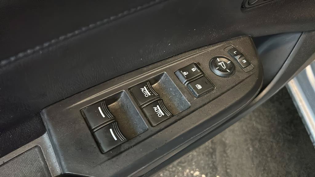 Used 2017 Acura ILX FWD image 10