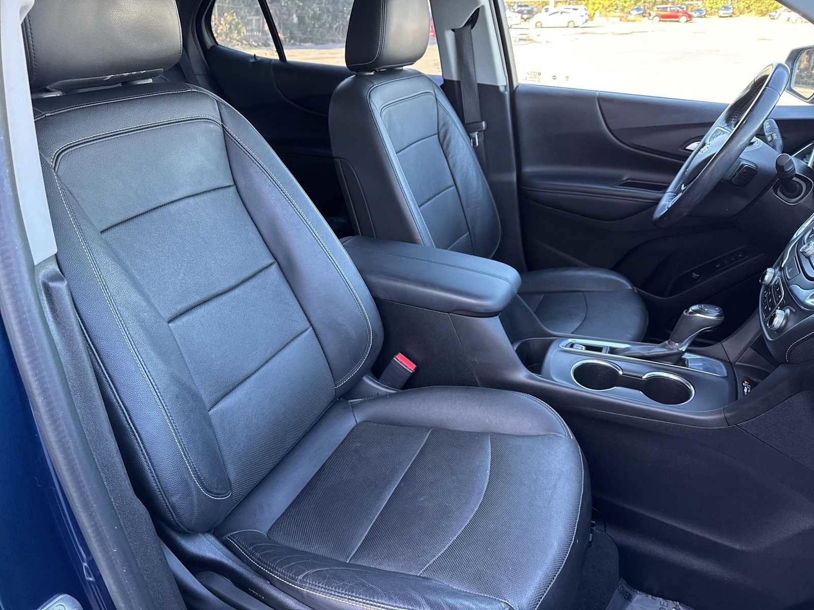Used 2020 Chevrolet Equinox Premier image 22