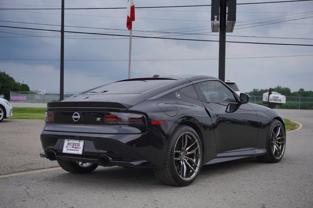 Used 2023 Nissan Z w/ Floor Mat Package (L93) RWD image 11