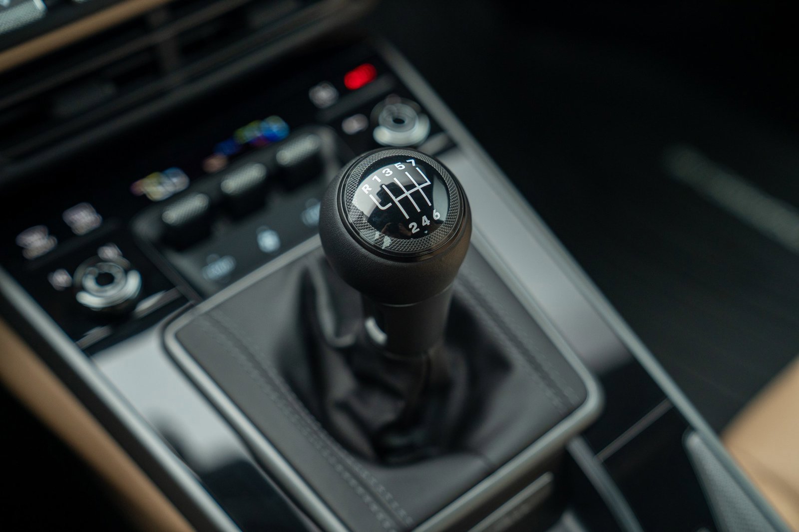 Used 2024 Porsche 911 Carrera S image 22