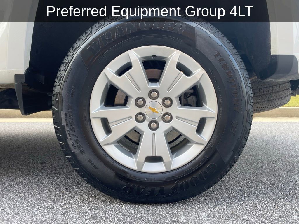 Used 2022 Chevrolet Colorado LT w/ LT Convenience Package image 9
