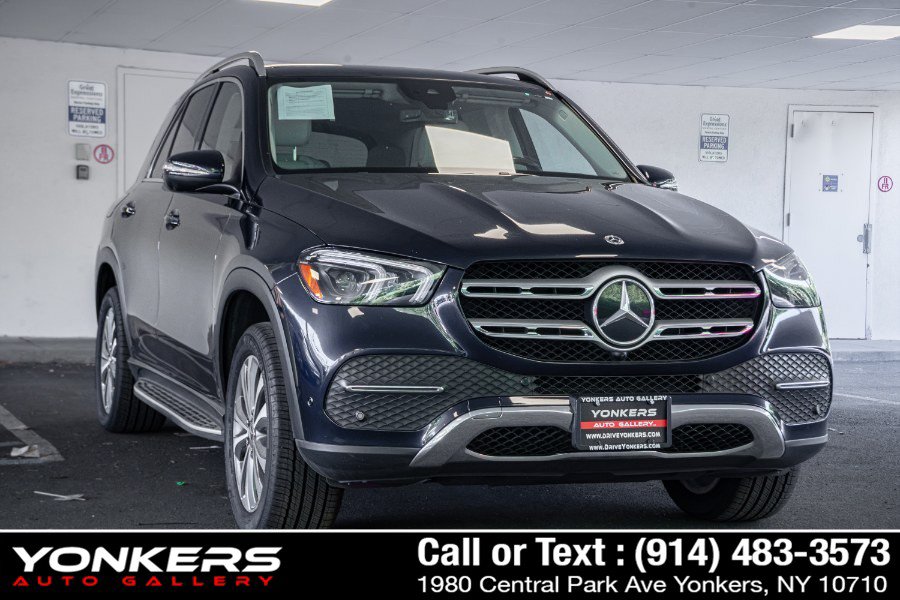 Used 2022 Mercedes-Benz GLE 350 4MATIC w/ Premium Package image 4