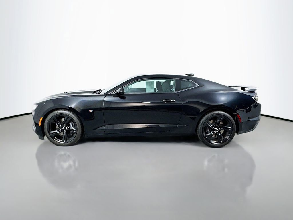 Used 2021 Chevrolet Camaro SS RWD image 8
