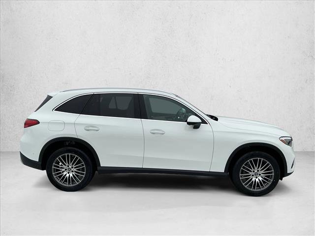 Certified 2026 Mercedes-Benz GLC 300 4MATIC image 4