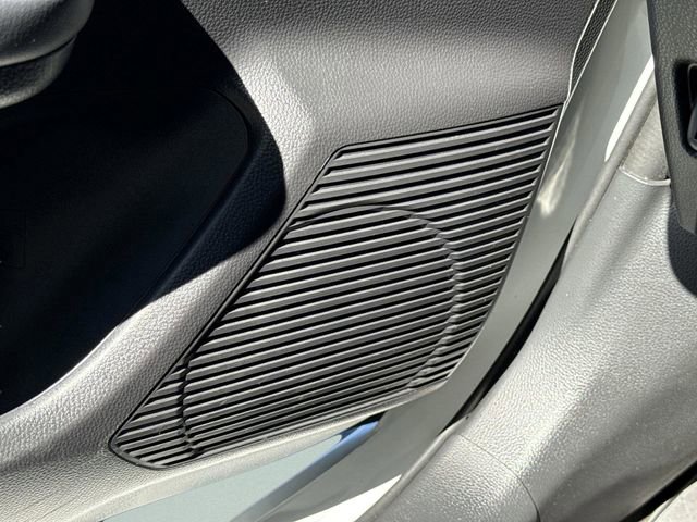 Used 2024 Toyota Prius LE image 21