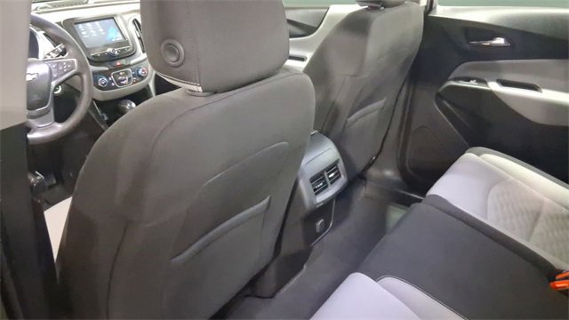 Used 2018 Chevrolet Equinox LS image 25