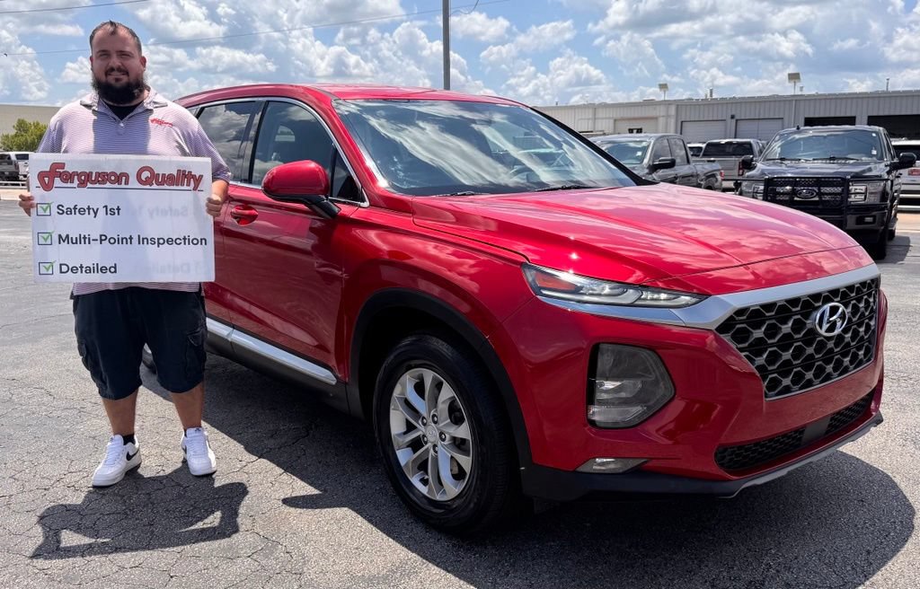 Used 2020 Hyundai Santa Fe SEL FWD image 1