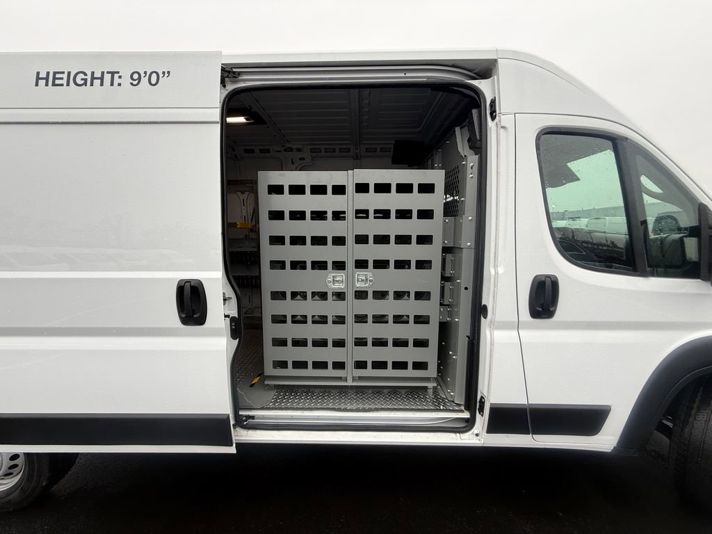 Used 2024 RAM ProMaster 2500 w/ Safety Group image 21