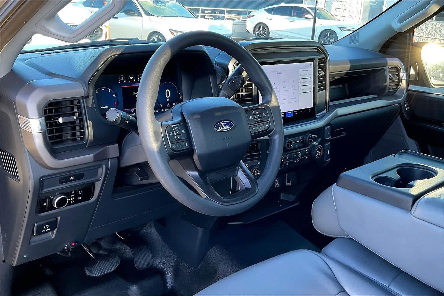 Used 2025 Ford F150 XL AWD/4WD image 2