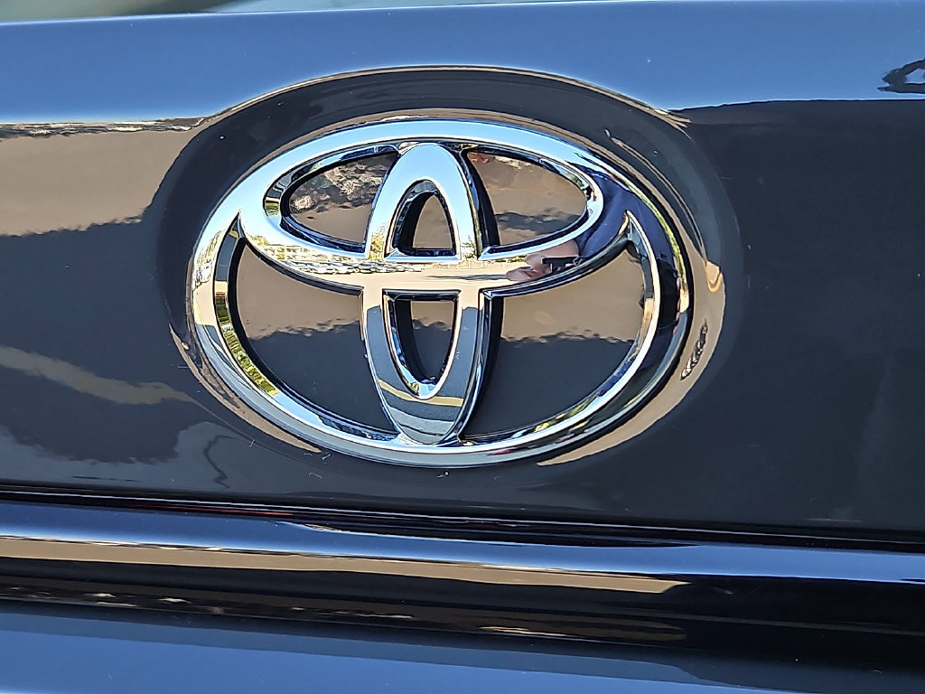 Certified 2024 Toyota Corolla LE FWD image 30