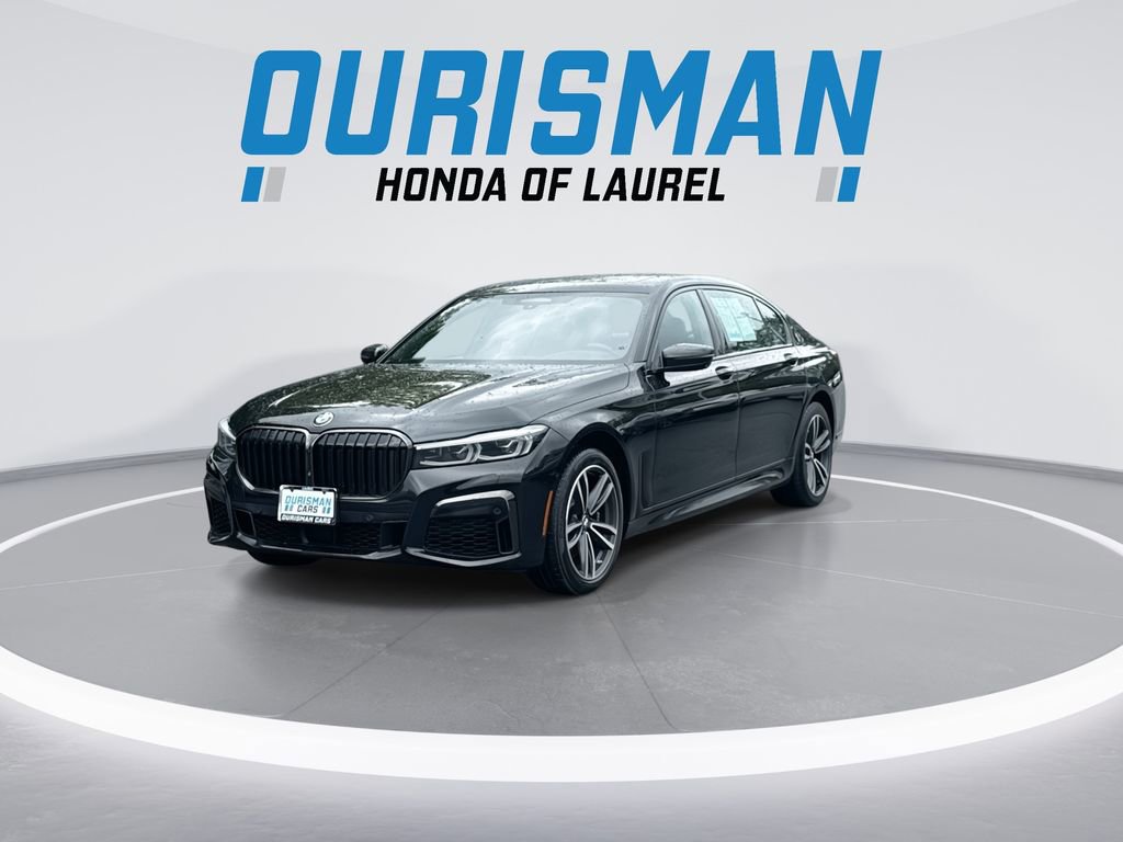 Used 2022 BMW 750i xDrive w/ Executive Package AWD/4WD image 4