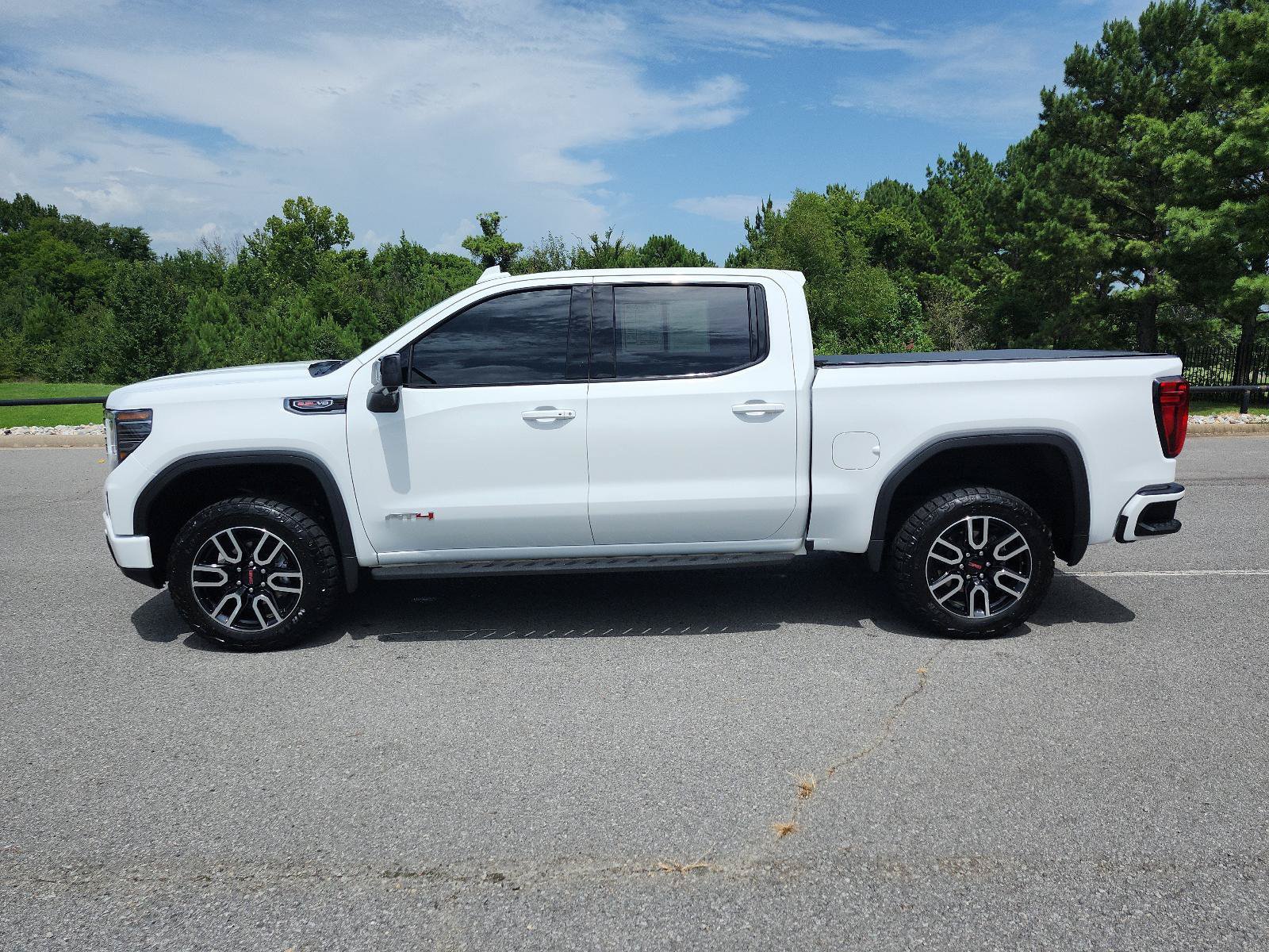 Certified 2026 GMC Sierra 1500 AT4 w/ AT4 Premium Package AWD/4WD image 2