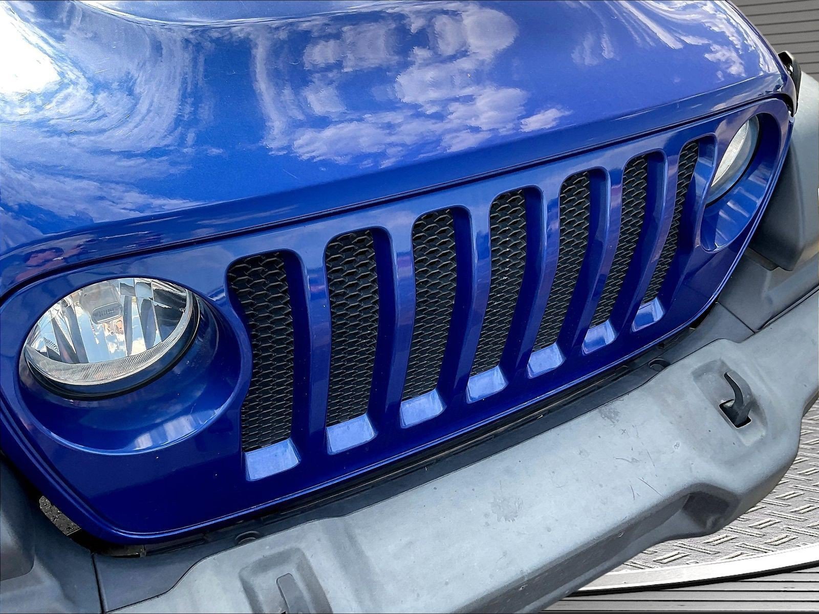 Used 2019 Jeep Wrangler Sport AWD/4WD image 24