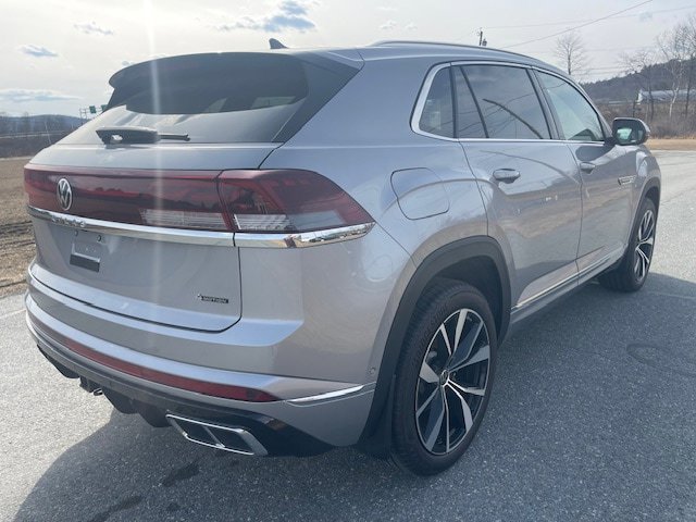New 2026 Volkswagen Atlas Cross Sport SEL Premium R-Line image 3