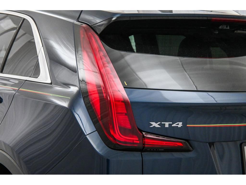 Certified 2022 Cadillac XT4 Premium Luxury w/ Enhanced Visibility Package AWD/4WD image 26