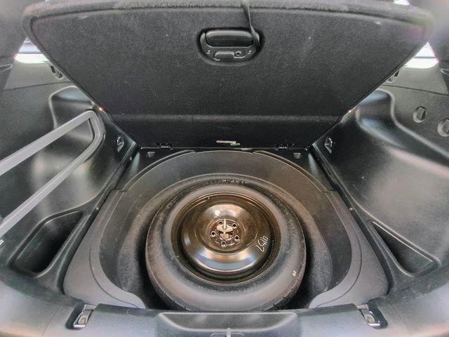 Used 2018 Jeep Cherokee Limited image 64