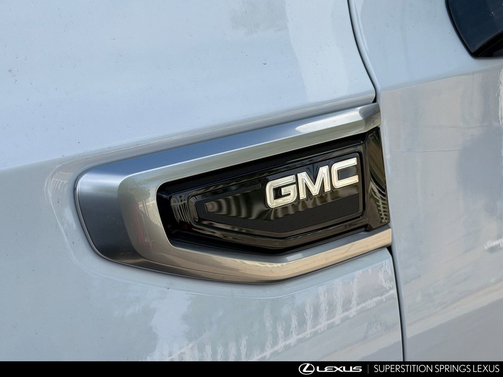 Used 2021 GMC Yukon Denali w/ Denali Ultimate Package AWD/4WD image 9