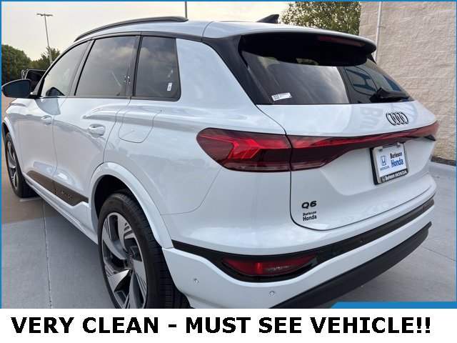 Used 2025 Audi Q6 e-tron Premium Plus image 4