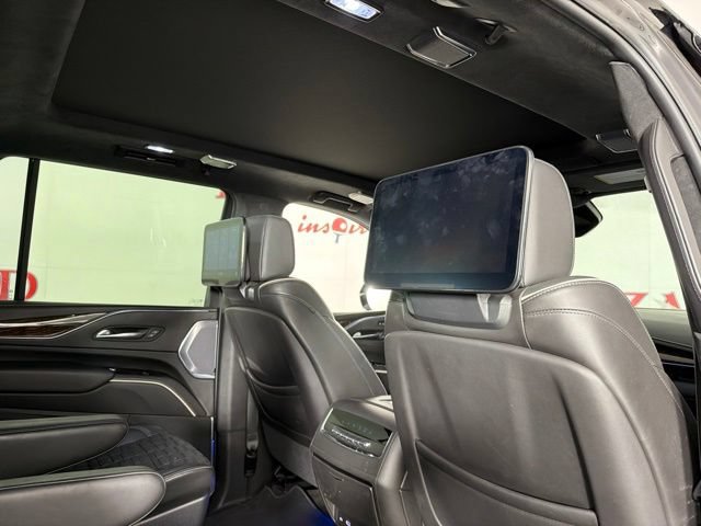 Used 2021 Cadillac Escalade Sport Platinum AWD/4WD image 19