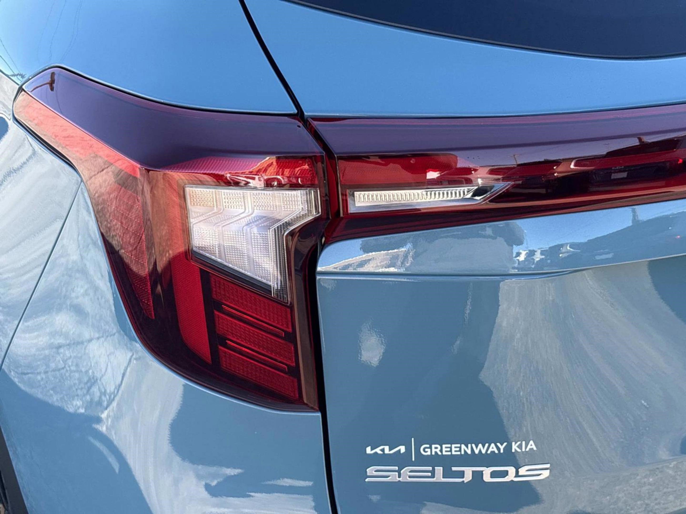 New 2026 Kia Seltos S image 30