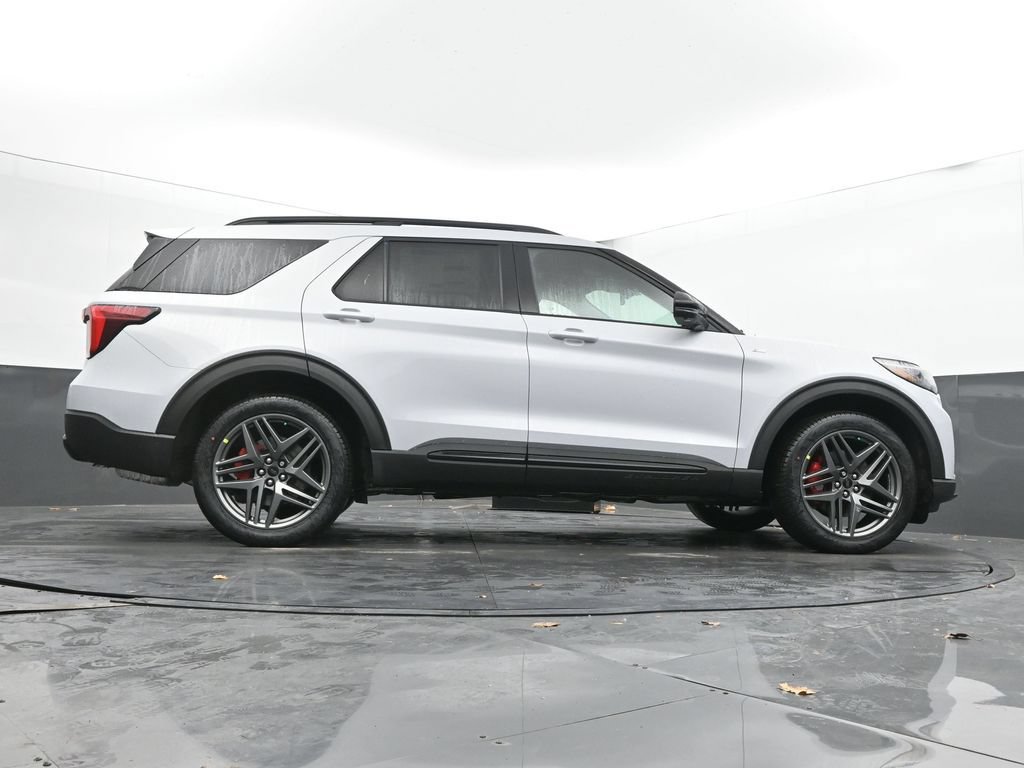 New 2026 Ford Explorer ST-Line w/ ST-Line Street Pack AWD/4WD image 43