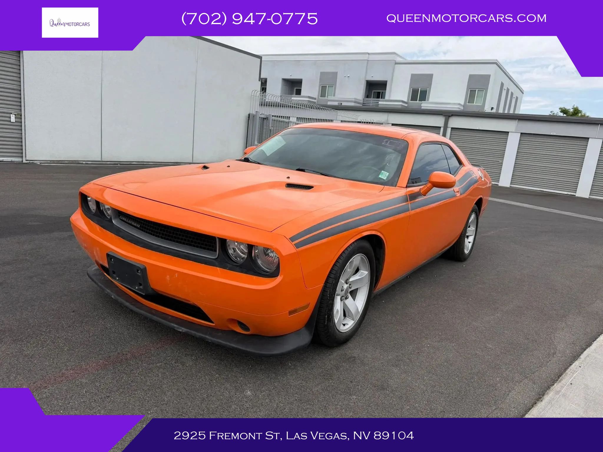 Used 2012 Dodge Challenger SXT RWD image 1