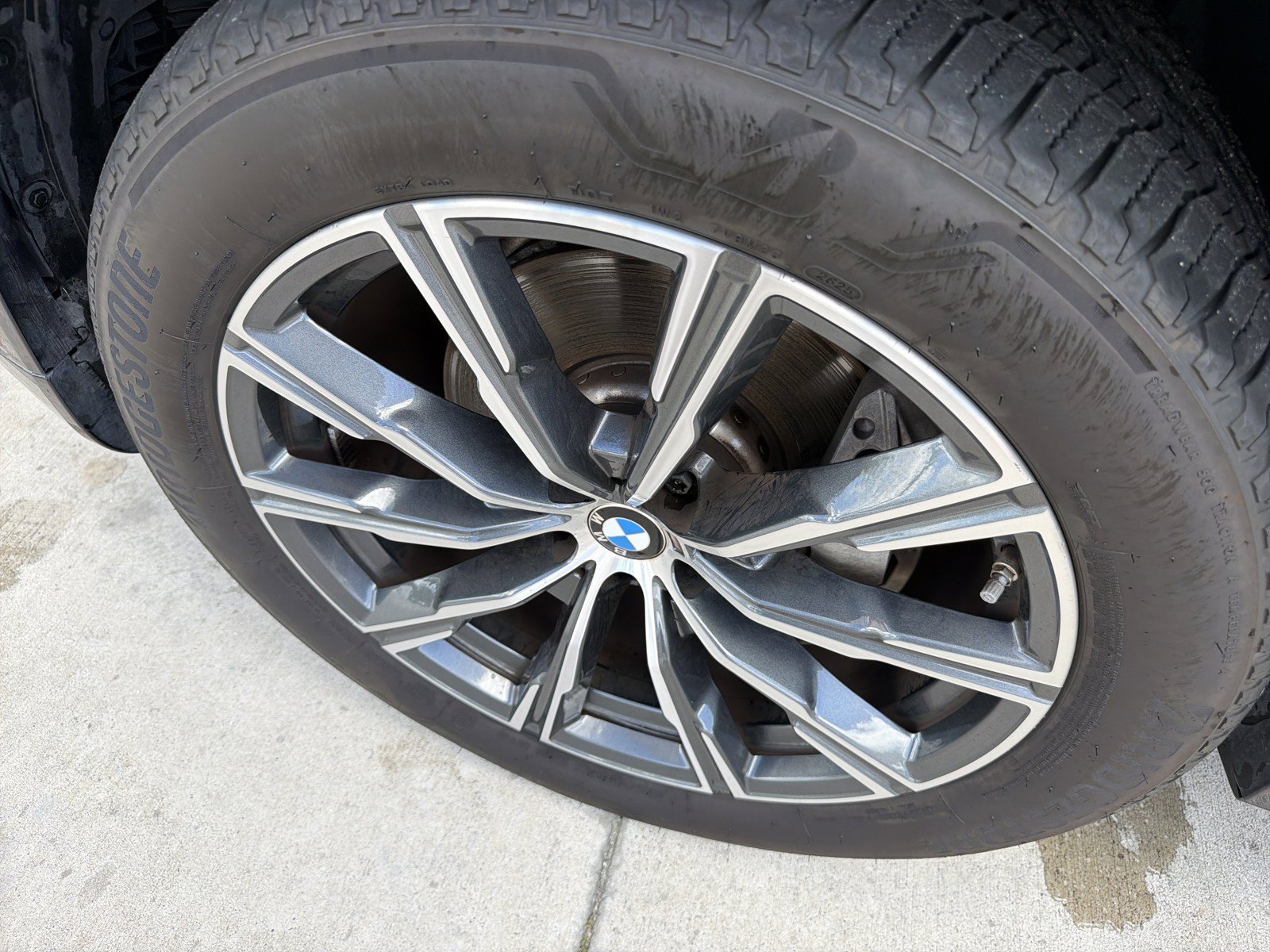 Certified 2026 BMW X6 xDrive40i AWD/4WD image 10