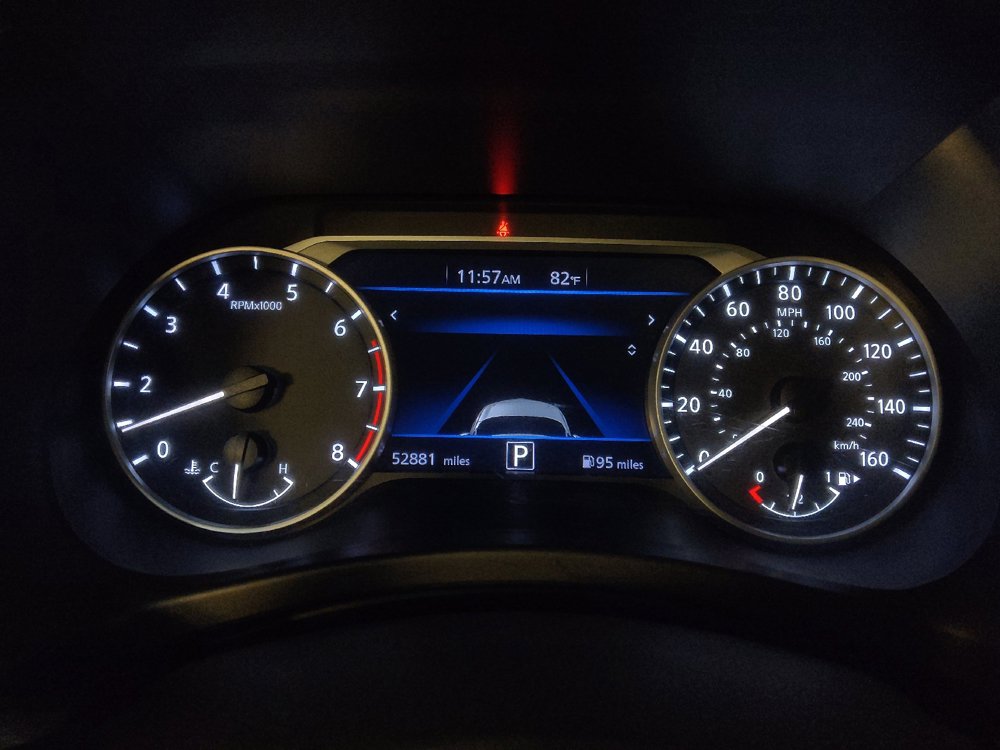 Used 2021 Nissan Sentra SV FWD image 23