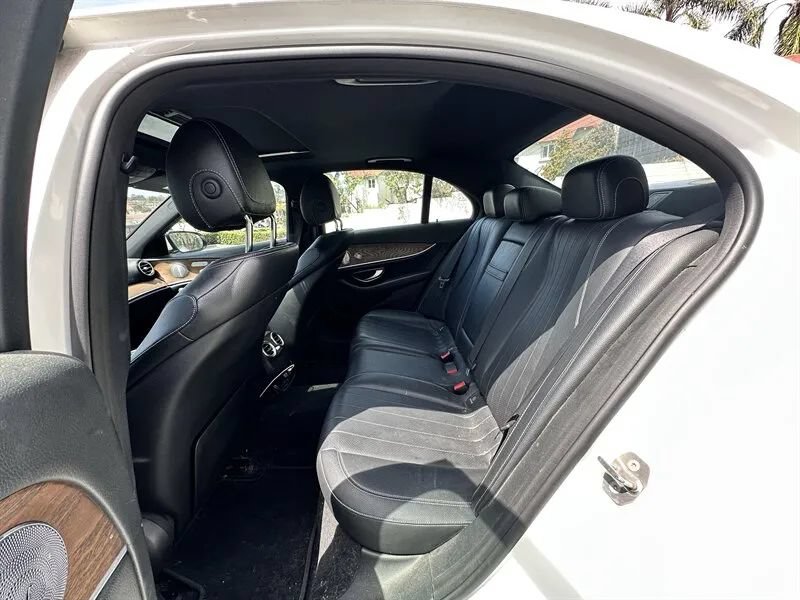 Used 2017 Mercedes-Benz E 300 image 8