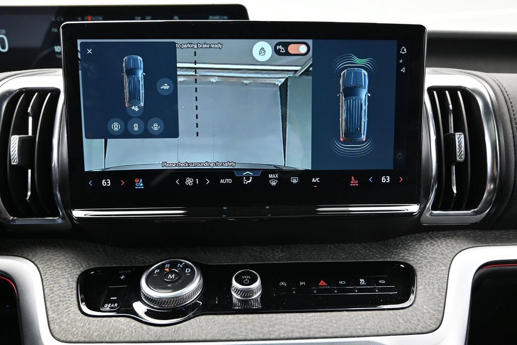 Used 2025 Ford Expedition Tremor AWD/4WD image 43