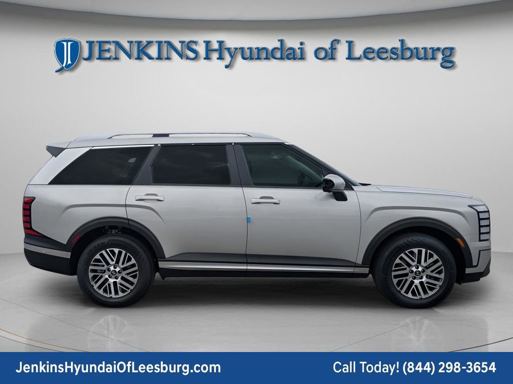 Certified 2026 Hyundai Palisade SEL FWD image 2