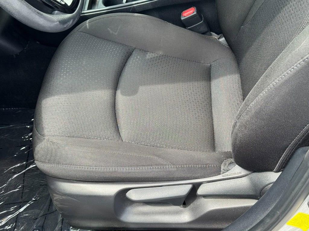 Used 2022 Toyota Prius LE image 14