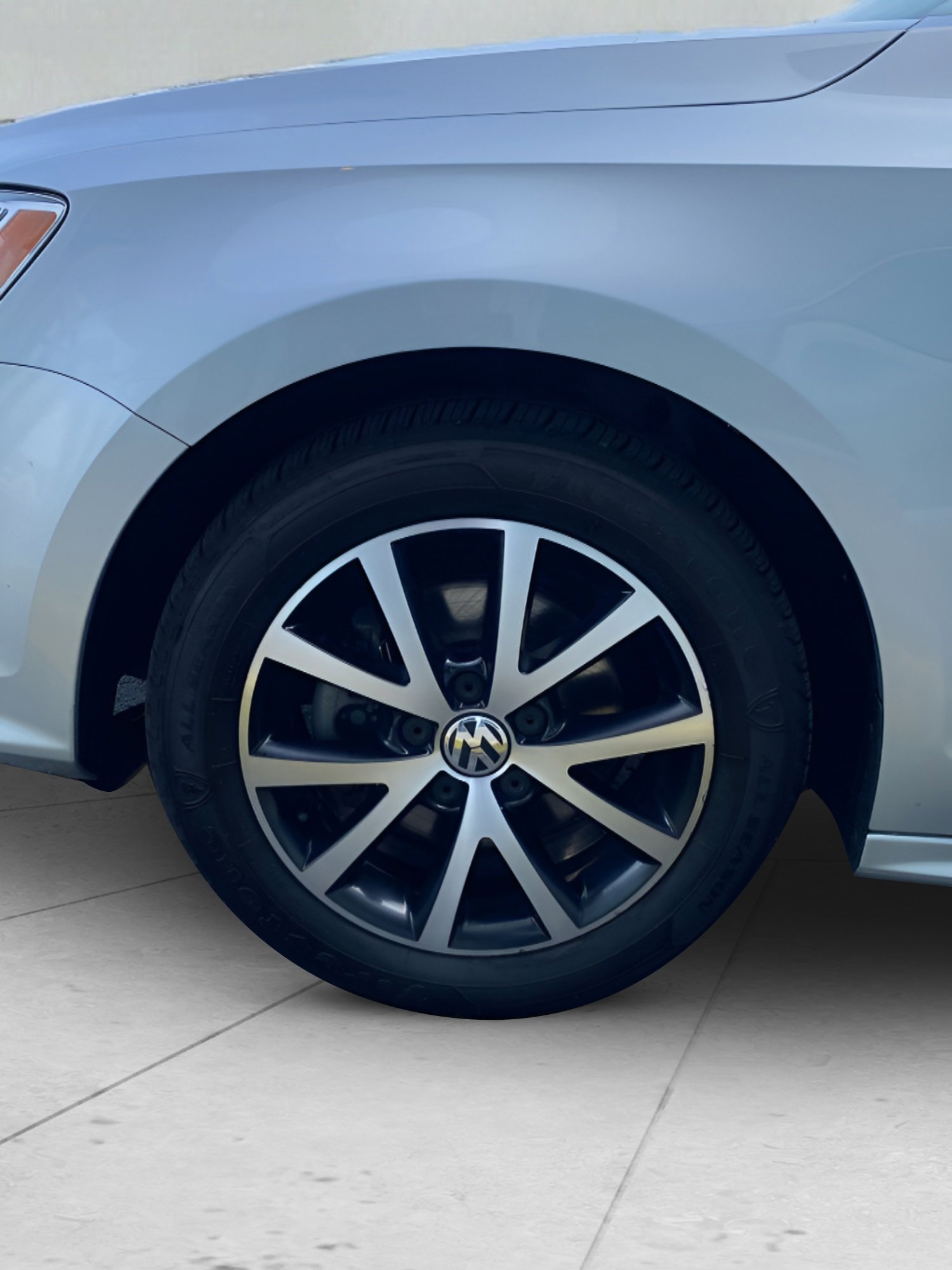 Used 2016 Volkswagen Jetta SE FWD image 4