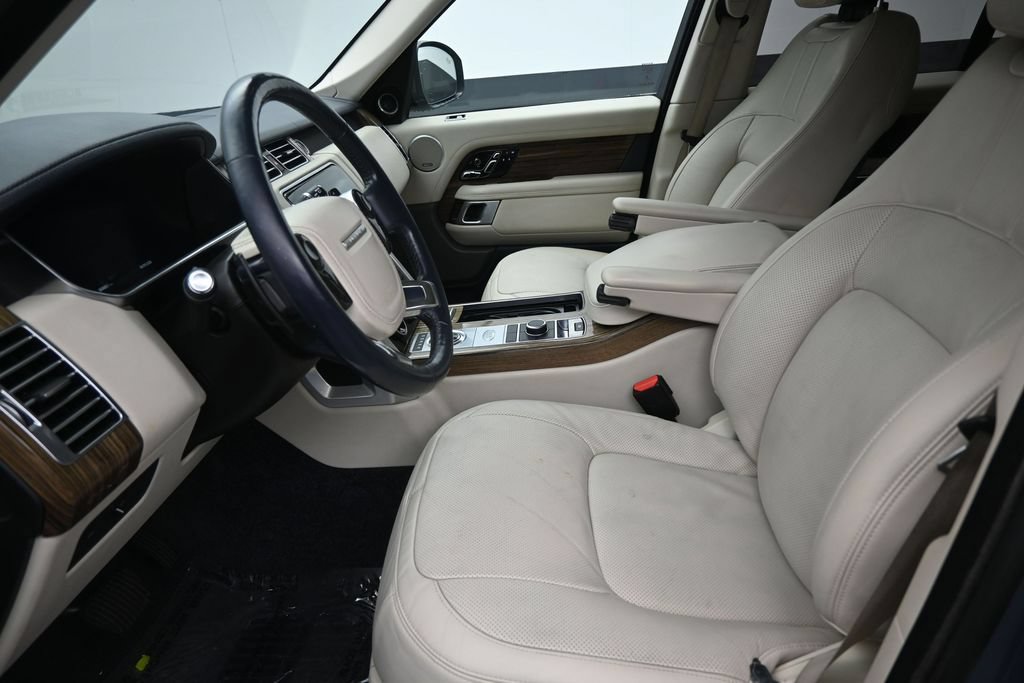 Used 2018 Land Rover Range Rover Supercharged AWD/4WD image 11