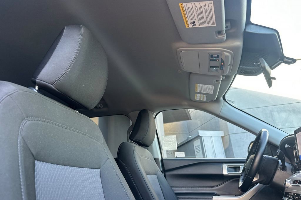 Certified 2023 Ford Explorer XLT image 20