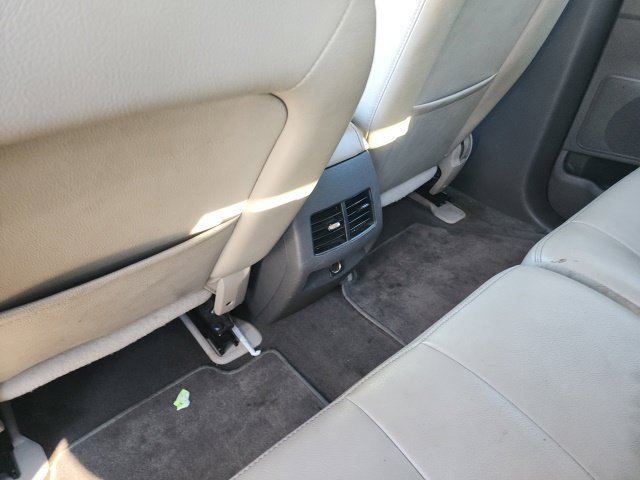 Used 2013 Ford Edge SEL FWD image 35
