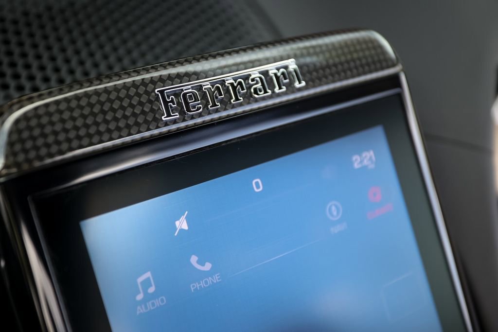 Certified 2024 Ferrari Roma Spider image 31