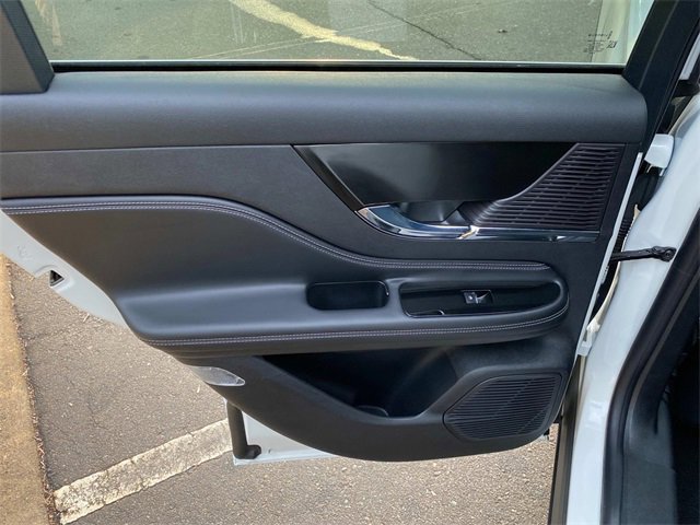 Certified 2022 Lincoln Corsair AWD w/ Premium Package image 10