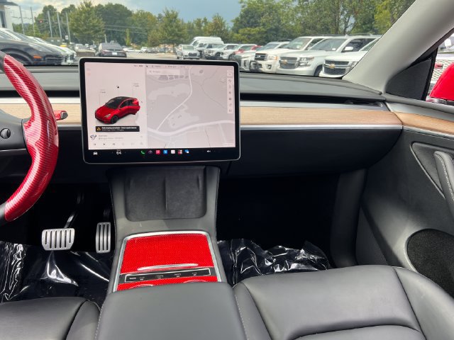 Used 2022 Tesla Model Y Performance AWD/4WD image 12