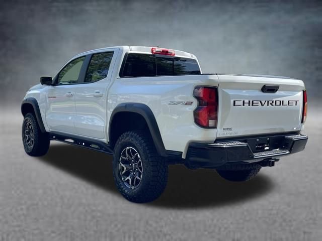 Used 2025 Chevrolet Colorado ZR2 w/ Technology Package image 22