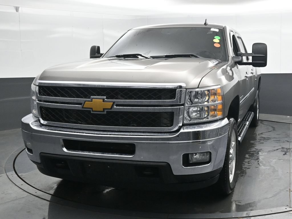 Used 2013 Chevrolet Silverado 2500 LT w/ Custom Sport Truck Package RWD image 43