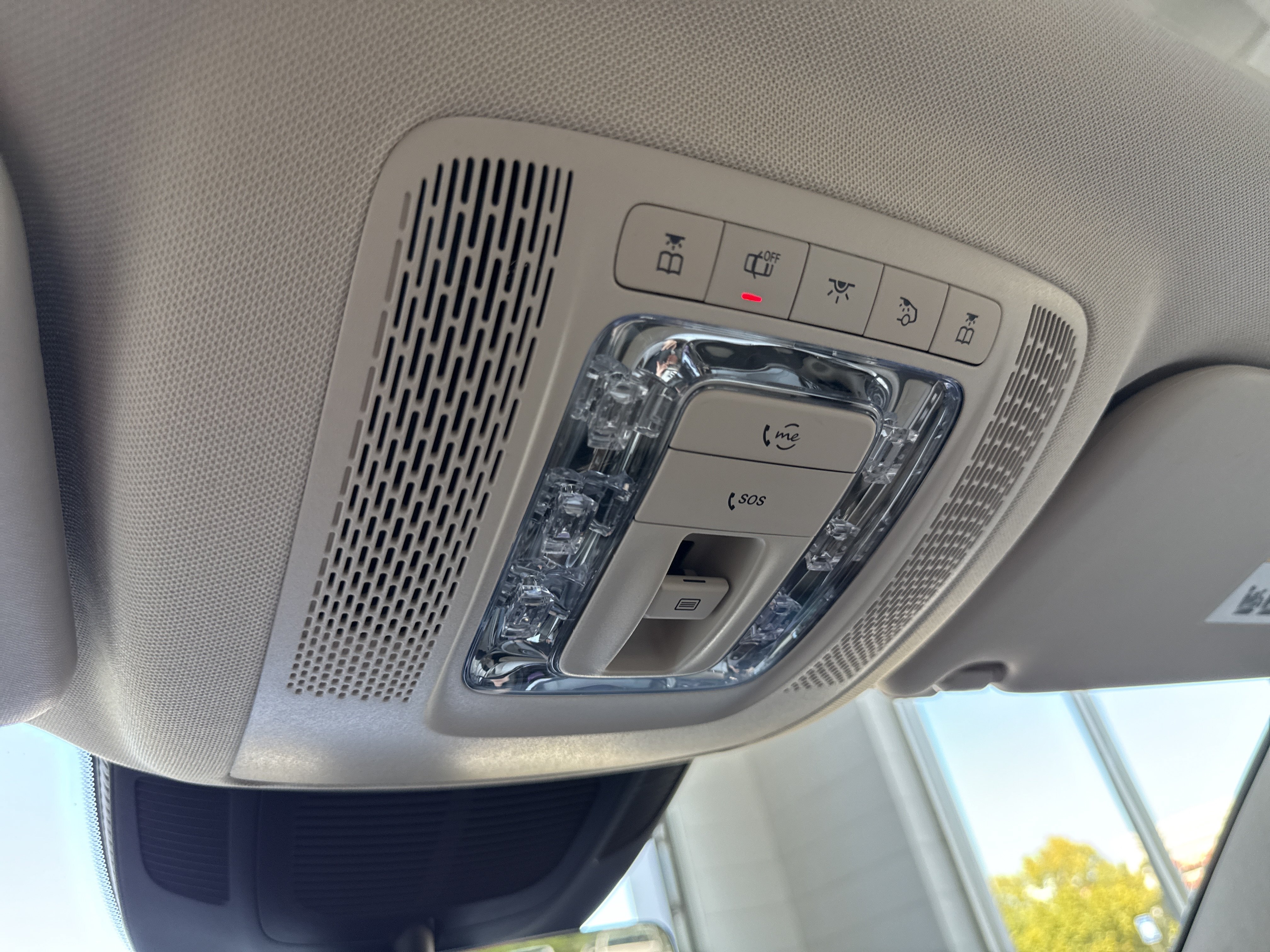 Used 2024 Mercedes-Benz GLS 450 4MATIC image 52