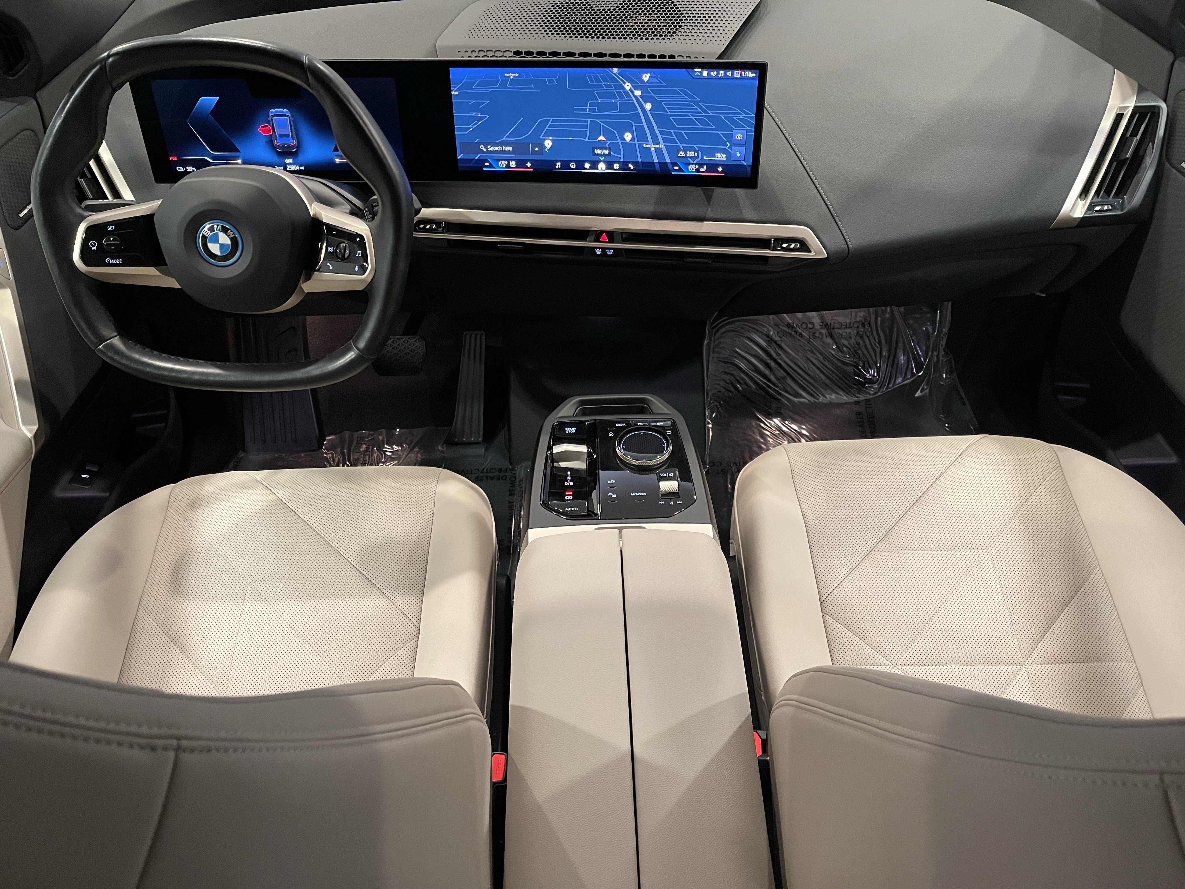 Certified 2024 BMW iX xDrive50 w/ Sport Package AWD/4WD image 16