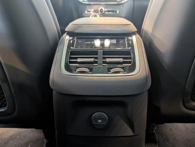 New 2026 Volvo XC90 T8 Plus w/ Protection Package Premier image 26