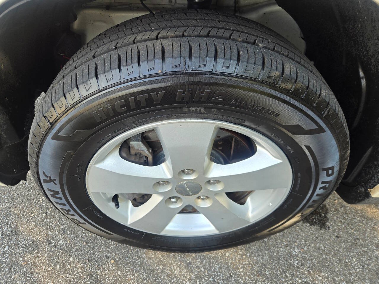 Used 2014 Dodge Journey SE w/ Flexible Seating Group FWD image 39