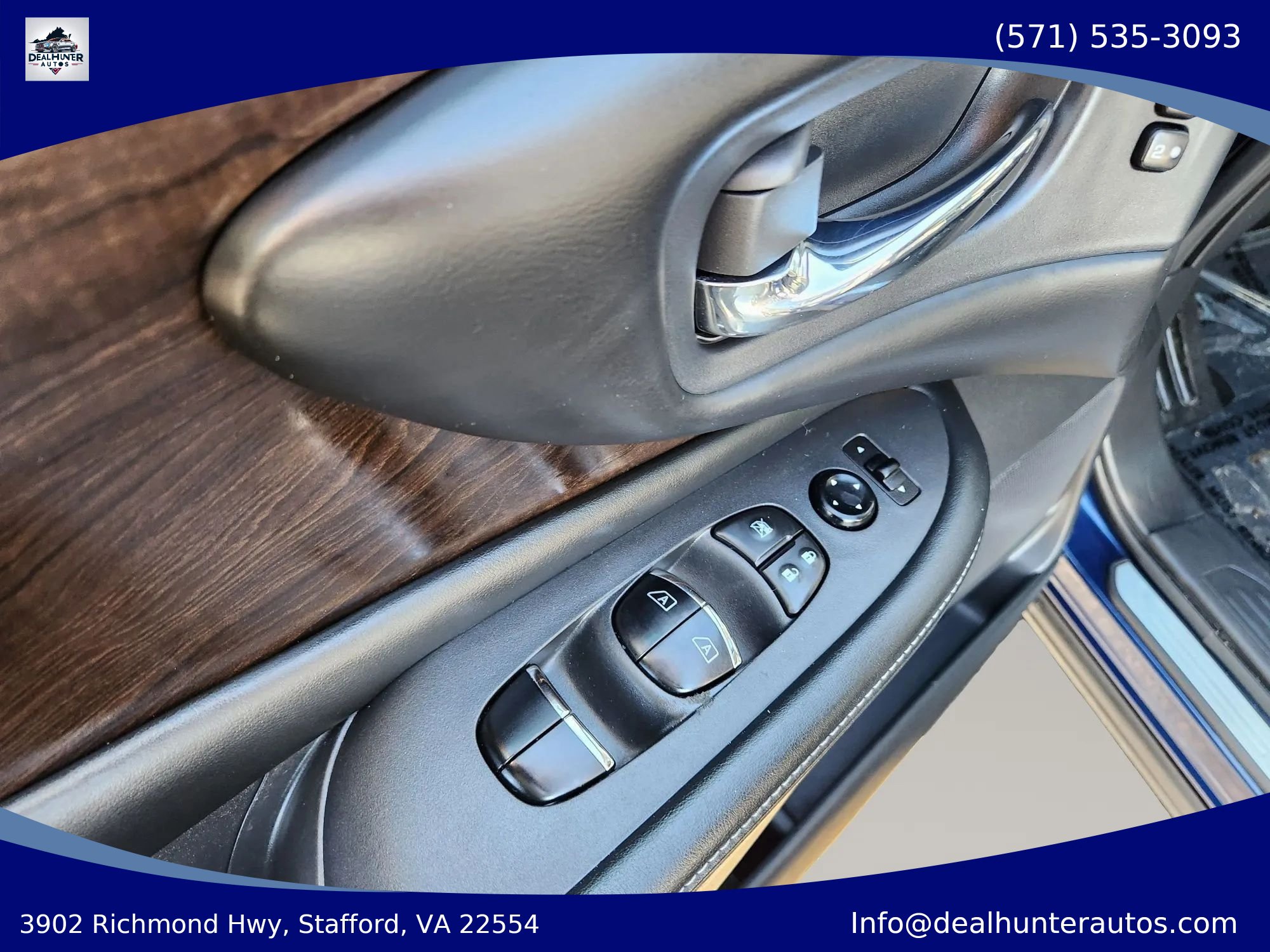 Used 2020 Nissan Murano Platinum w/ Cargo Package FWD image 22