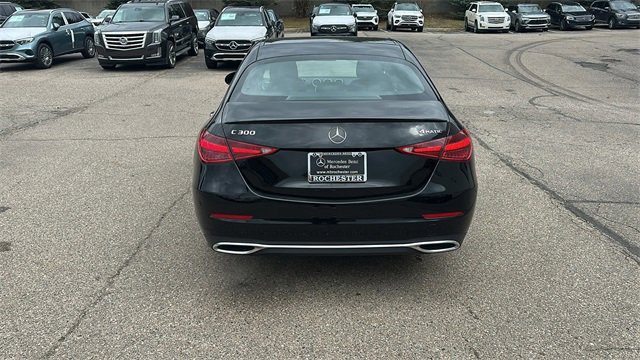Certified 2022 Mercedes-Benz C 300 4MATIC Sedan image 5