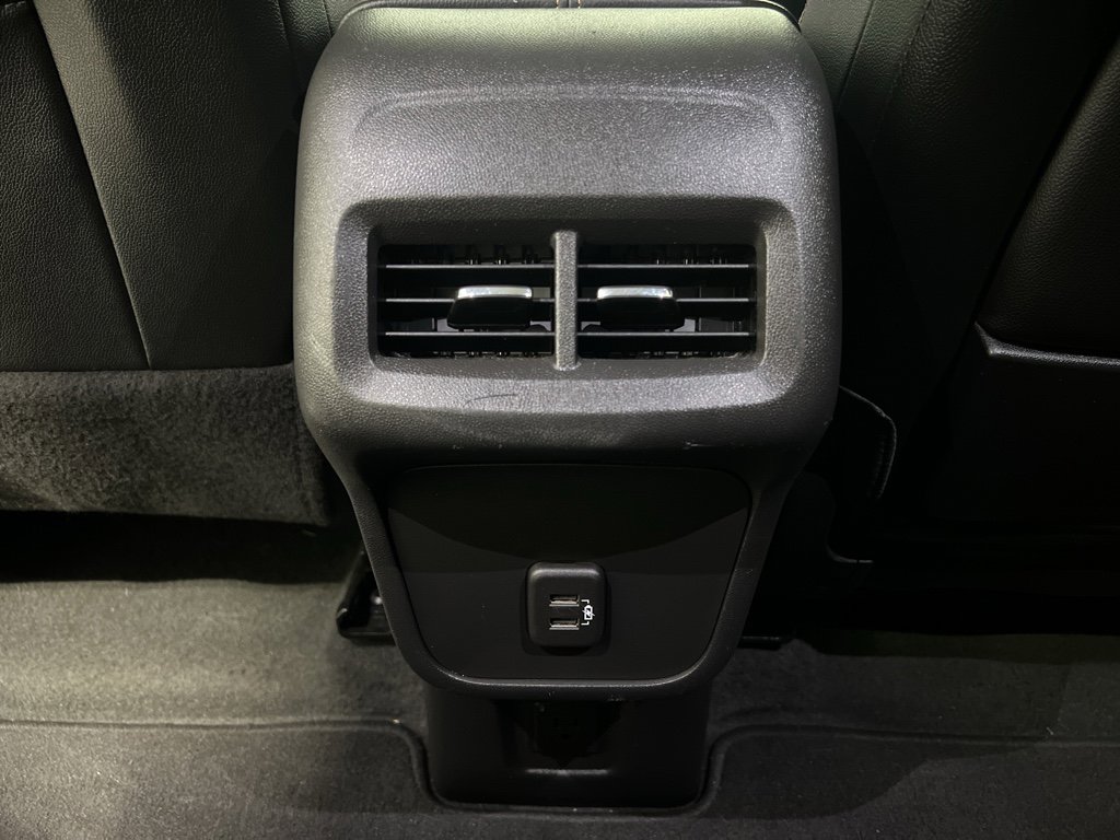 Used 2023 GMC Terrain AT4 image 19