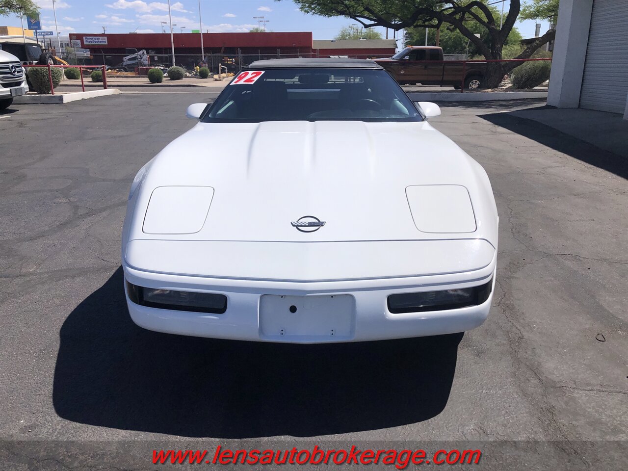 Used 1992 Chevrolet Corvette Convertible RWD image 4