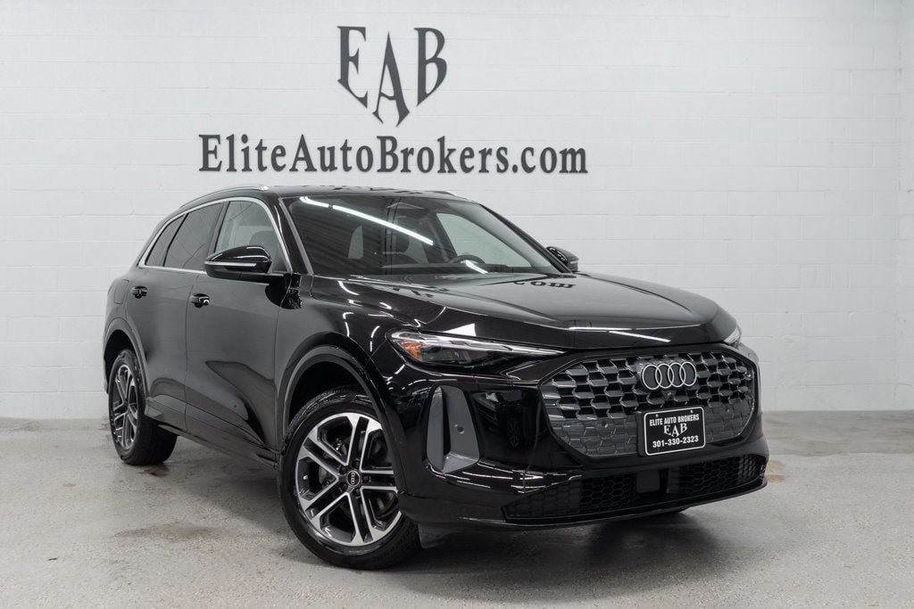 Used 2025 Audi Q5 Premium AWD/4WD image 55